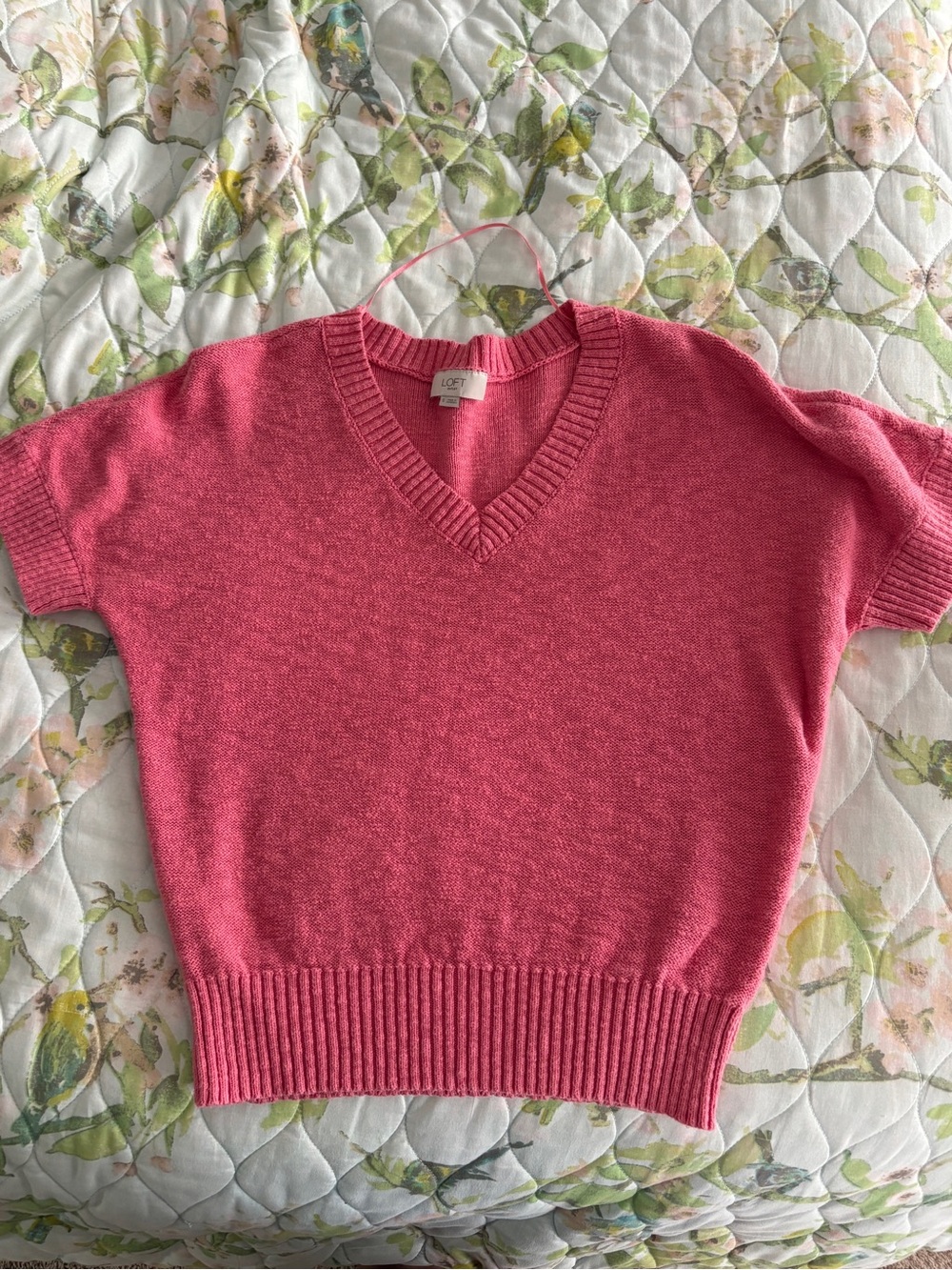LOFT Outlet Coral Knit Sweater V-Neck Preppy Coastal Beach